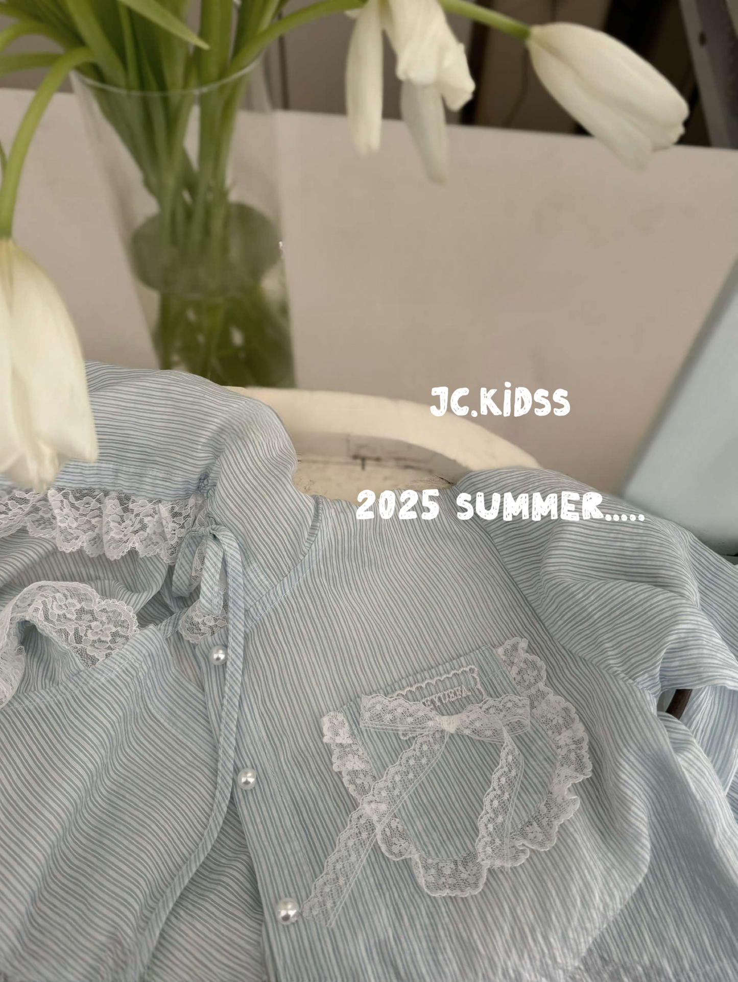 Lace Striped Hooded Ultra-Light Jacket